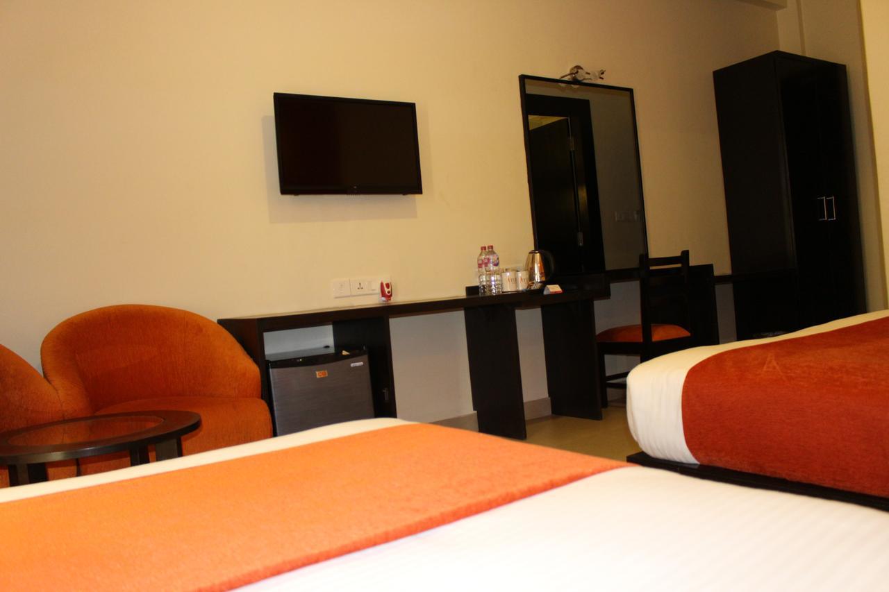 Tuki Resort Pokhara Exterior foto