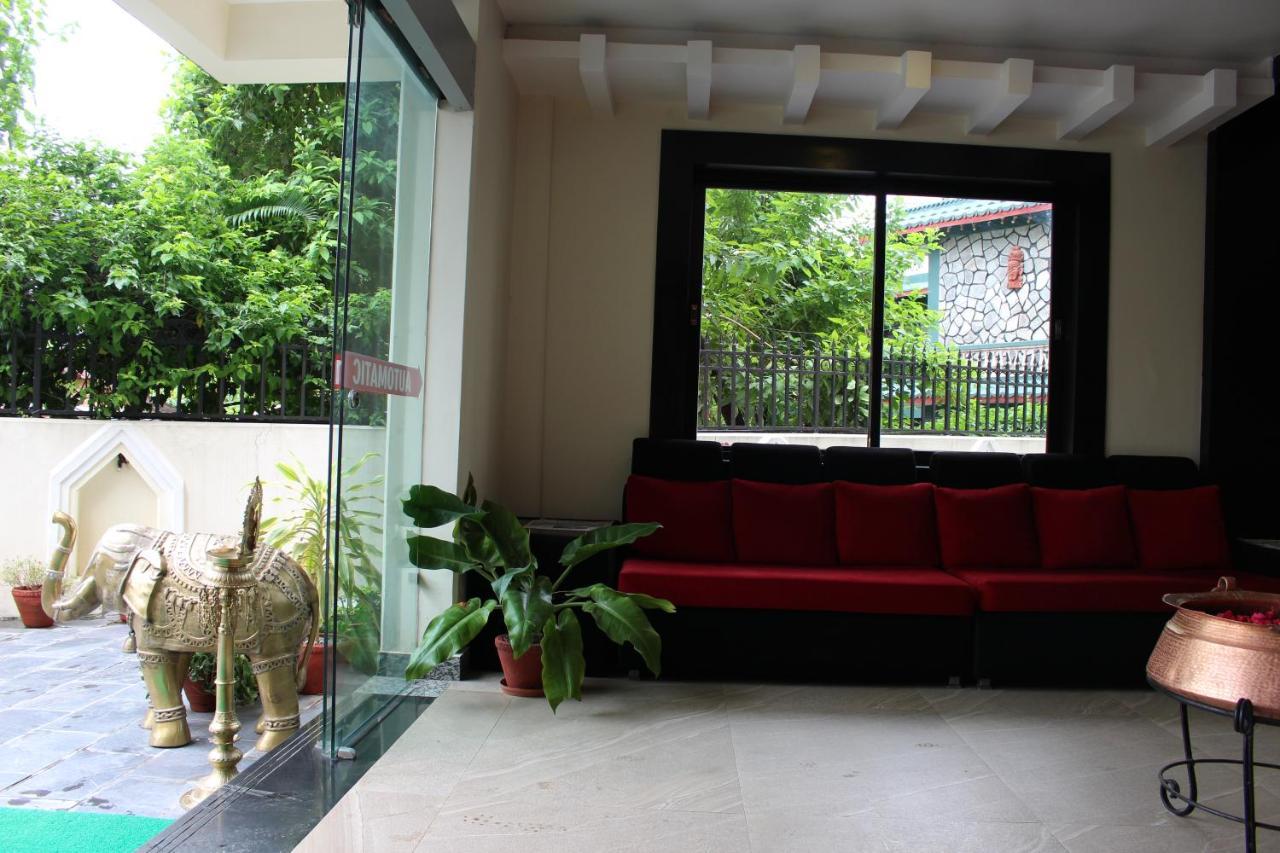 Tuki Resort Pokhara Exterior foto