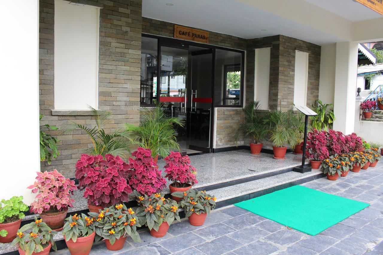 Tuki Resort Pokhara Exterior foto