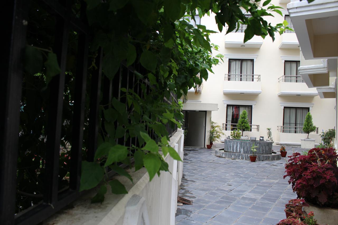 Tuki Resort Pokhara Exterior foto